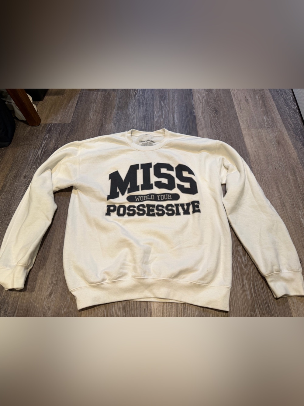 Tate Mcrae "Miss Possessive" Graphic Crewneck Sweatshirt (original from concert)